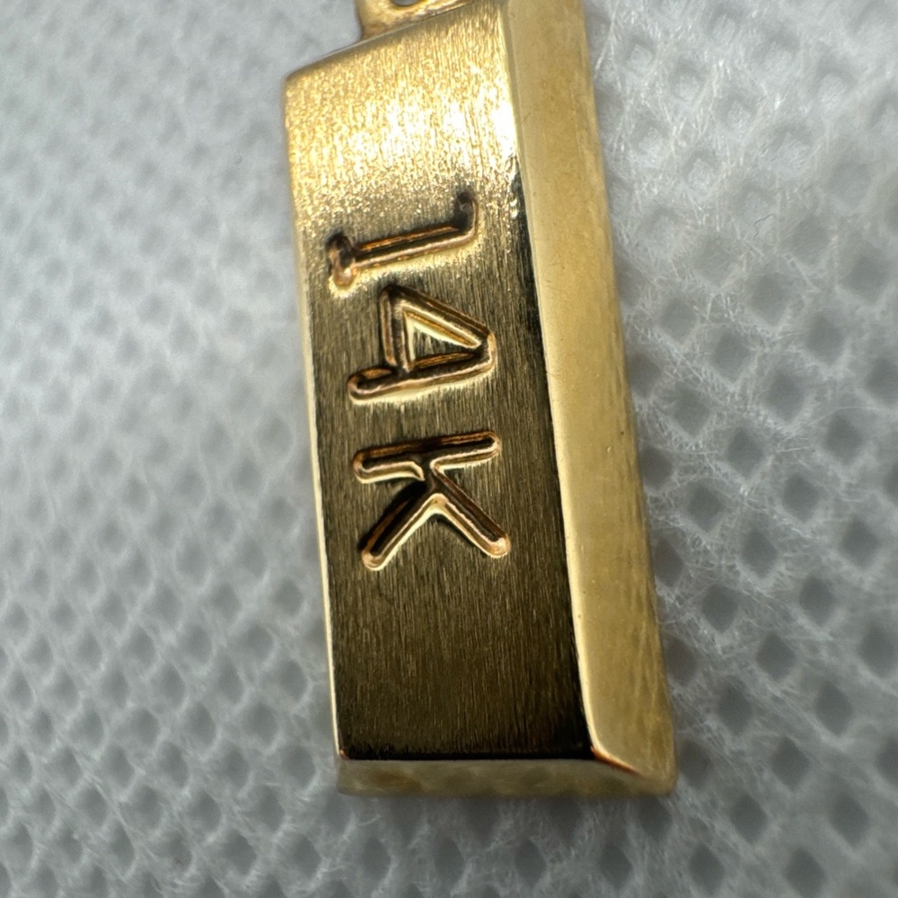 14k Yellow Gold Bar Pendant “14K” 3-d Hollow 0.69 grams - Picture 5 of 11